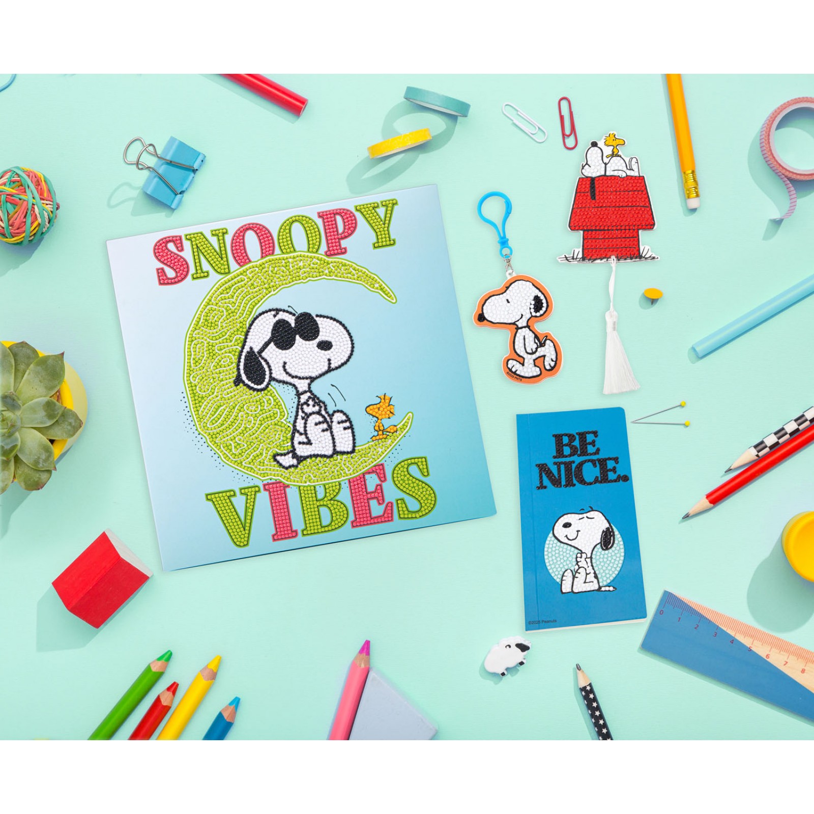 Feel Good Activity Set PEANUTS