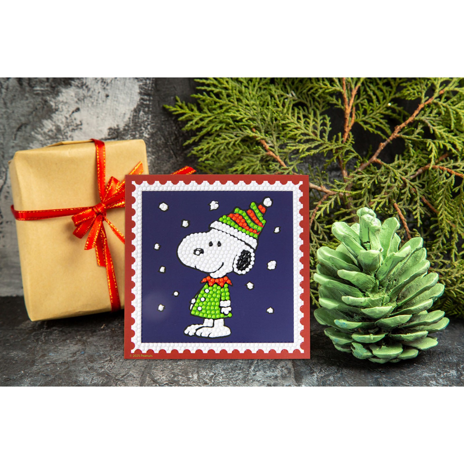 DOTZIES Snoopy Christmas